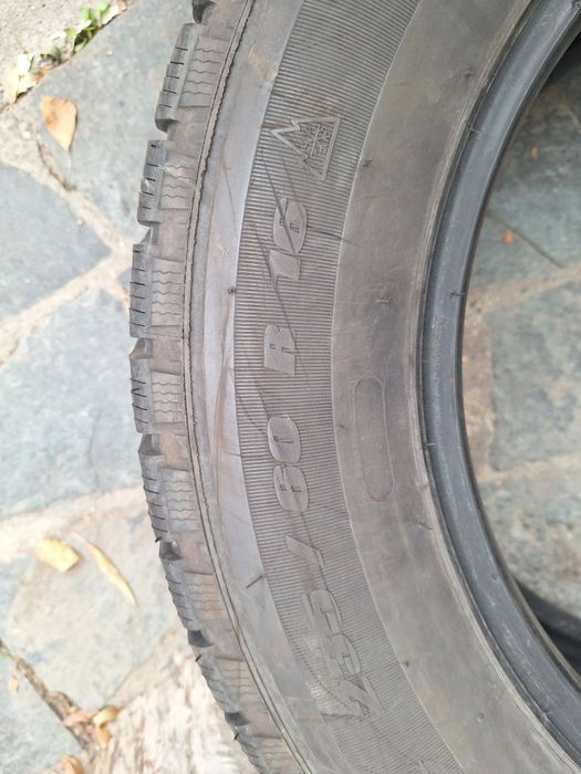 7mm! 235 60 16 Michelin alpin latitude