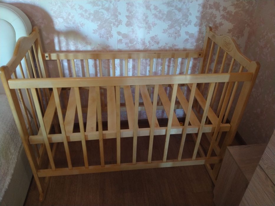 Кроватка детская