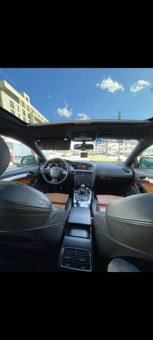 Interior audi a5 coupe