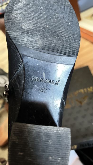 Продам обувь