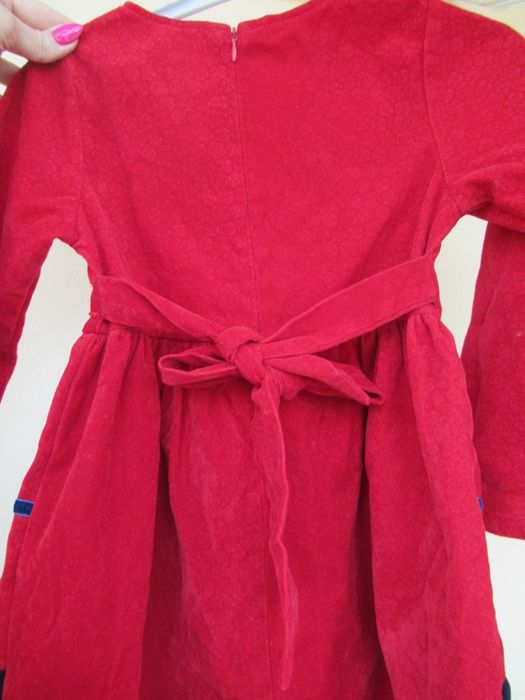 Страхотна детска рокля