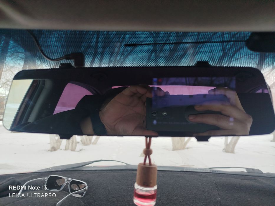 Видеорегистратор в идеальном состоянии. 32 гига