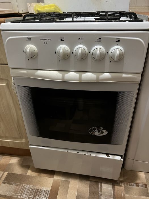 Продаю газовую плиту