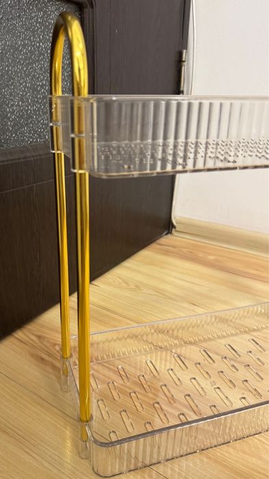 Etajera baie eleganta din acril cu manere auriu