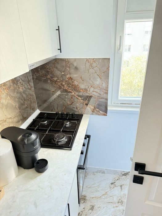 Închiriez garsonieră morarilor proprietar