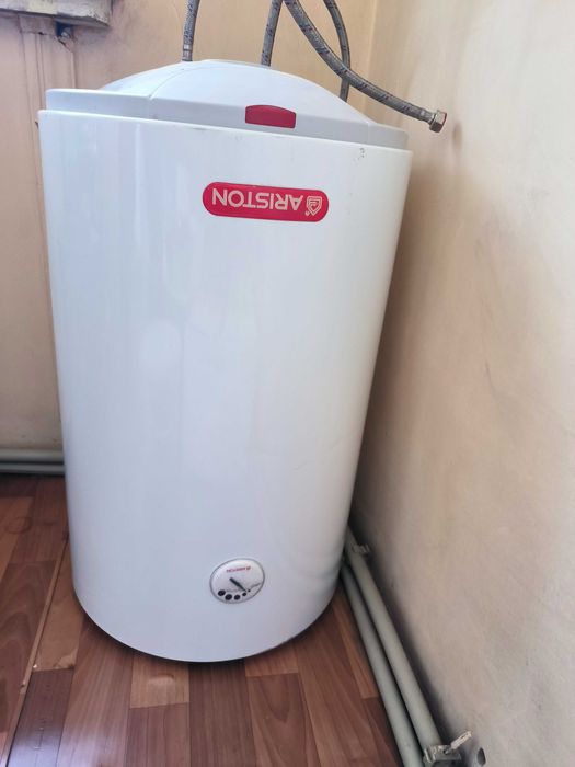 Продётся нагревательный бойлер ARISTON