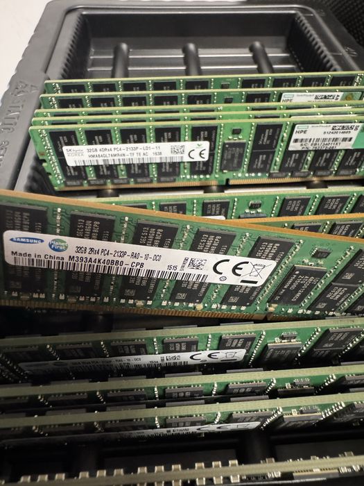 Memorii ddr4 ecc 32gb ram AI server workstation