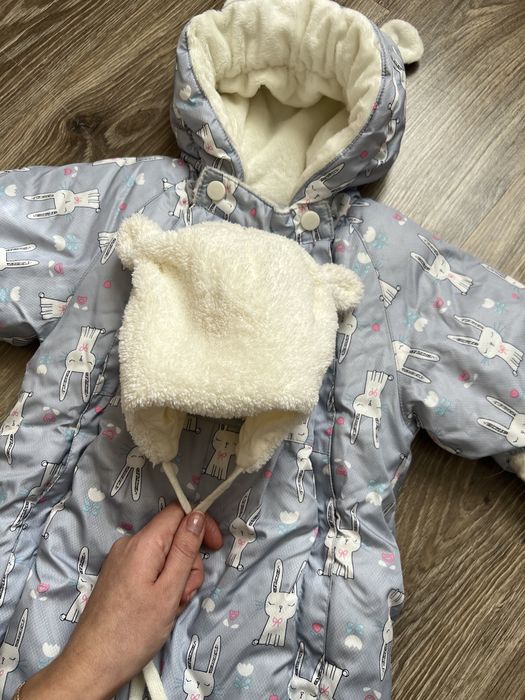 Комбинезон димисезонный 68 р-р