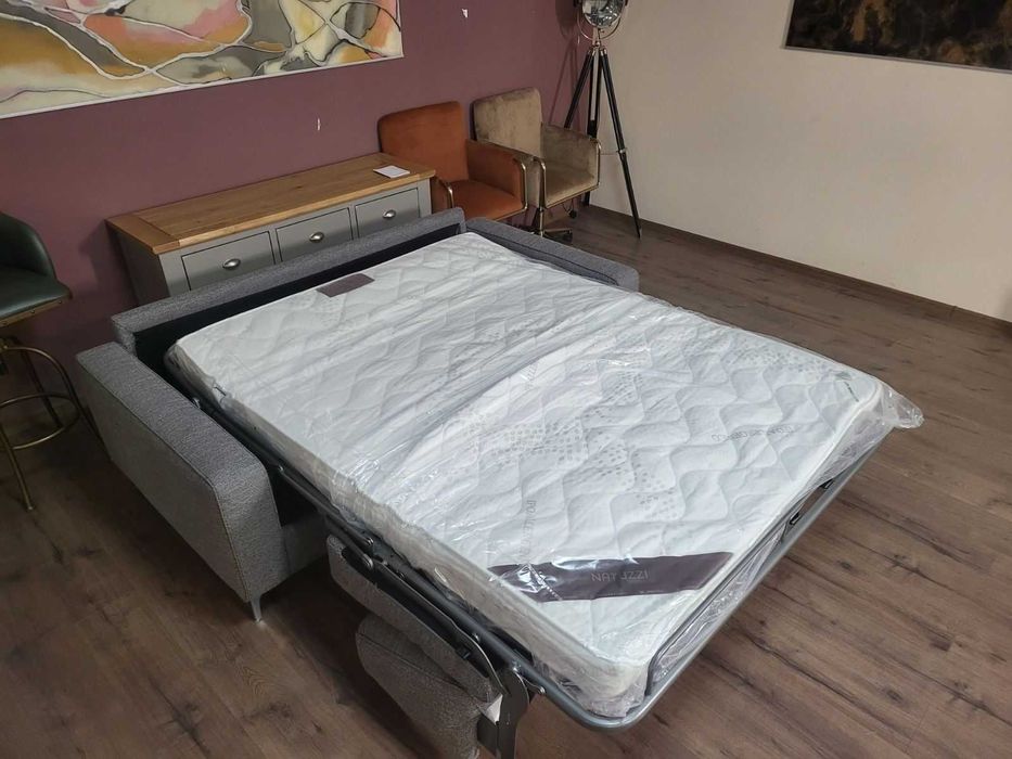 Сив диван от плат двойка Natuzzi с функция сън