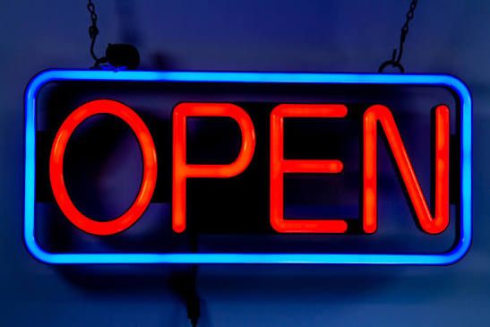 Tablichka OPEN NEON