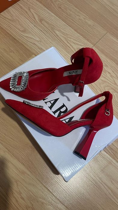 Женские туфли красные Zara 37 размер