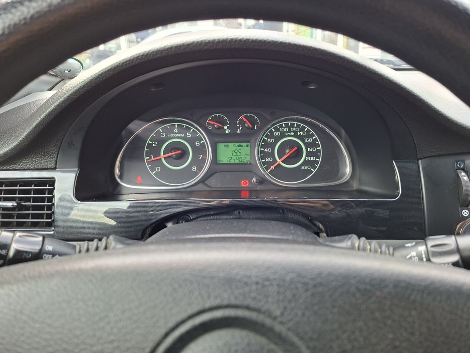 Gentra mexanika 2 pozitsiya evro 2015 yil metan 90 lt