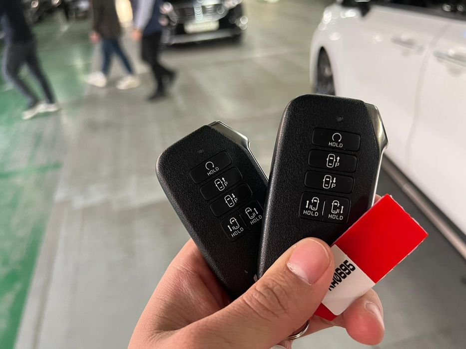 Продать автомобиль киа карневал  минэвен