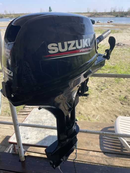 Motor barca suzuki