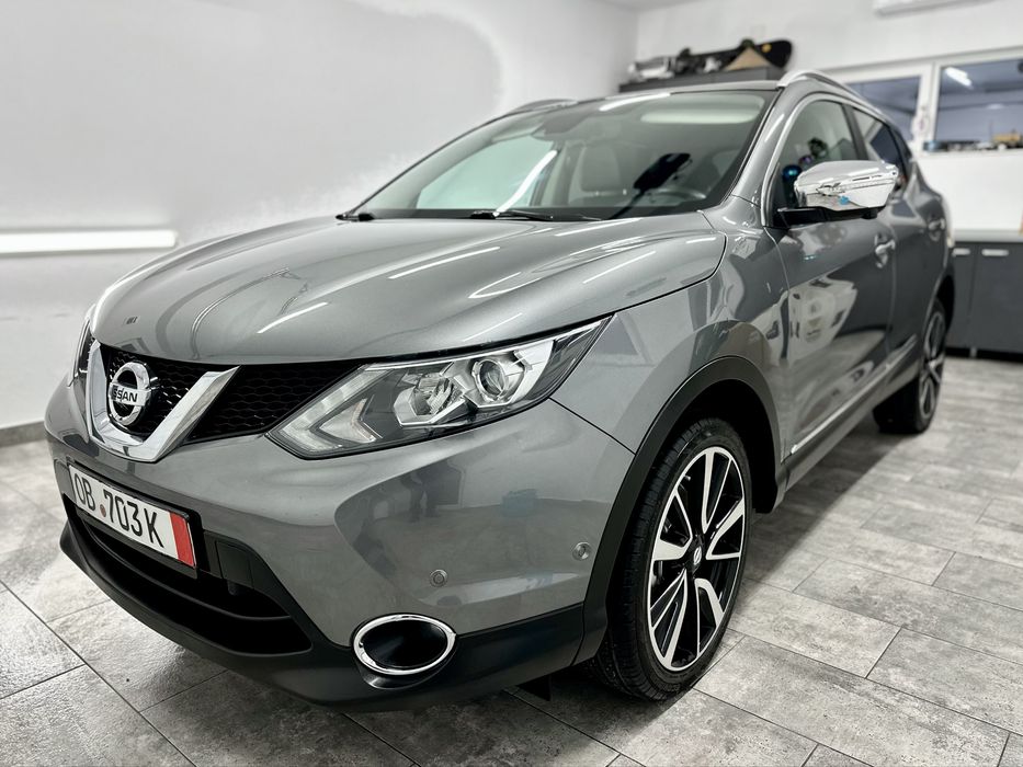 Nissan Qashqai Tekna 4x4 Panorama, Keyless, LineAssist, Camera360!