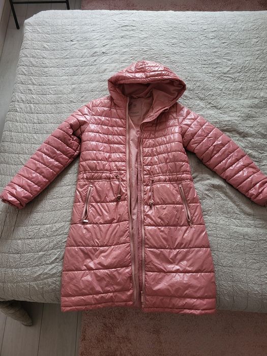 Vand haina fete Reserved