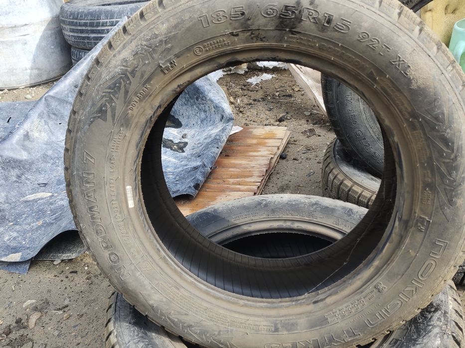 Продам зимне шины срочно