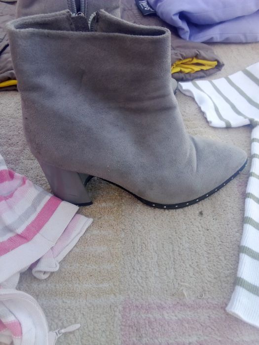 Отдам всё в одни руки