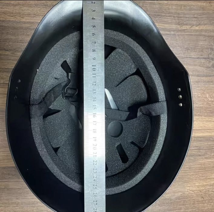 Каска черная продается