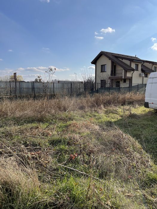 Teren Pt case perfect !!! 1800 mp De vinzare Sau Inchiriere 1euro MP !