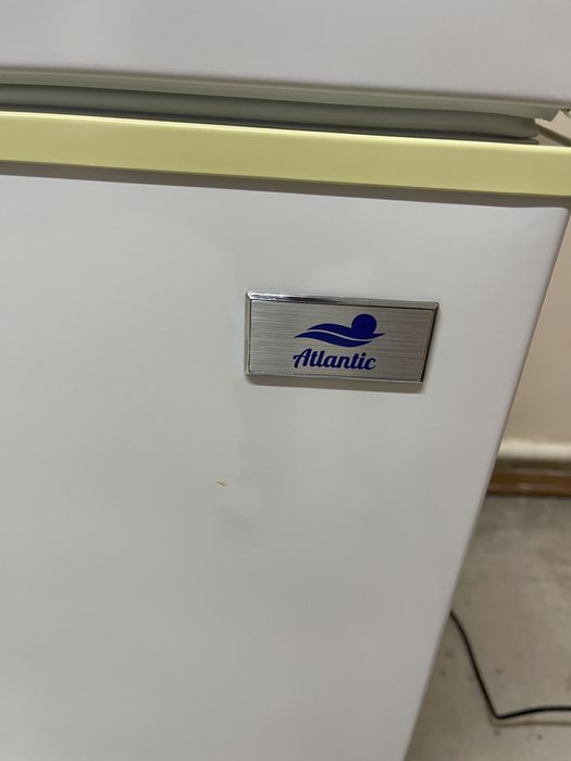 Продам морозильную камеру б/у