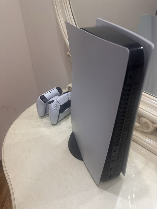 Sony PlayStation 5 Slim
