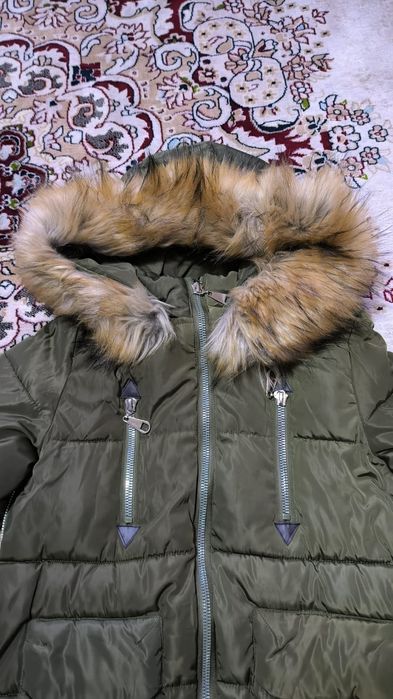 Продам зимнию куртку