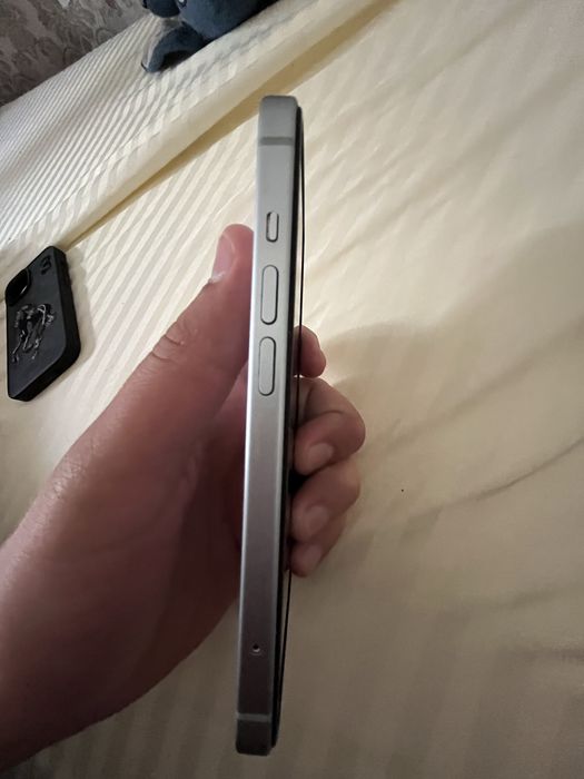 Айфон 15 100% акб идеал