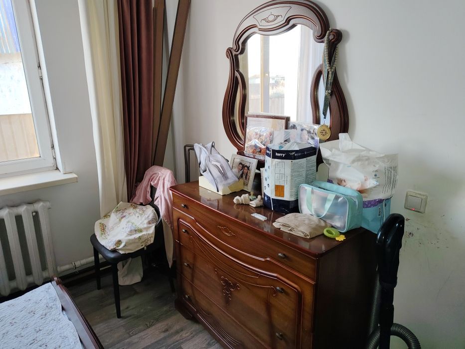 Спальный гарнитур