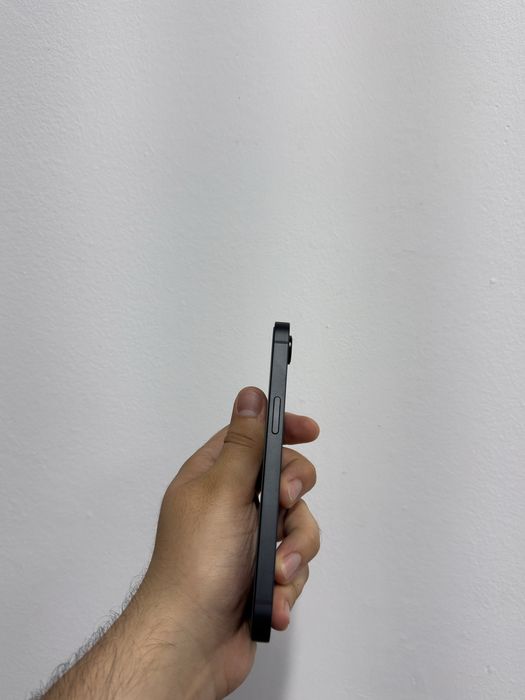 iPhone 16 e 256 100%bat