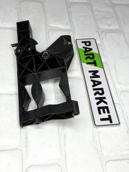 Стойка фар лява AUDI A6 C7 4G 4G0805607