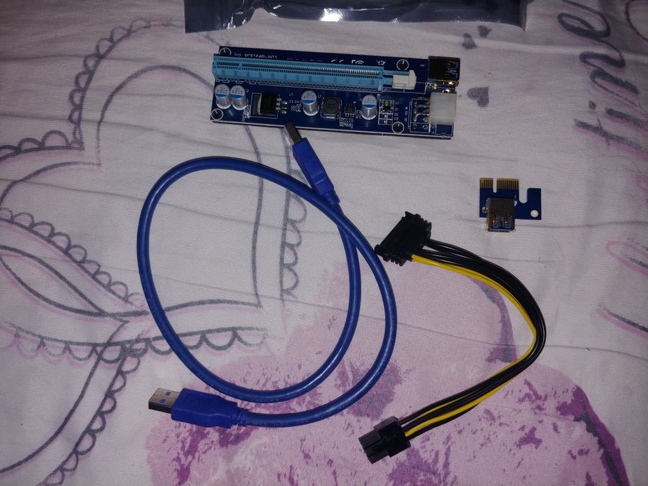 Kituri riser placa video PCI-E