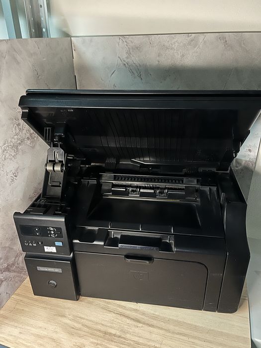 Принтер hp LaserJet M1132