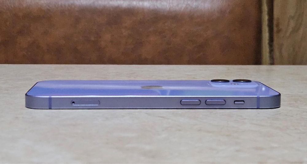 iPhone 12 256 GB violet