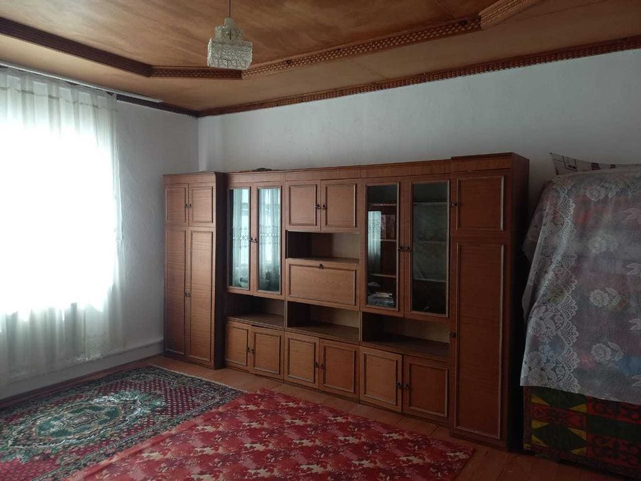 Үлкен үй сатылады