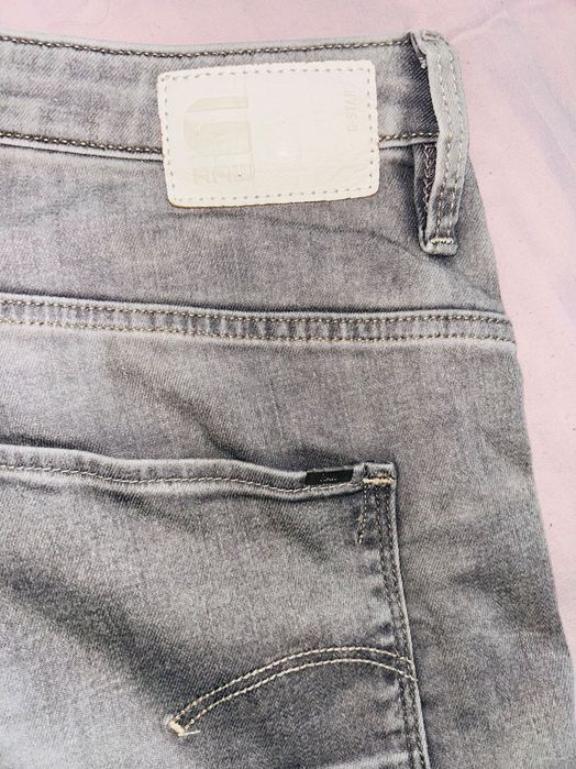 ОРИГИНАЛНИ G-star мъжки дънки