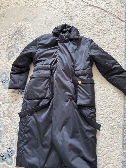 Продается весення куртка