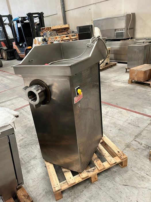 Вакум пълначки 10броя различни литри 3500лв