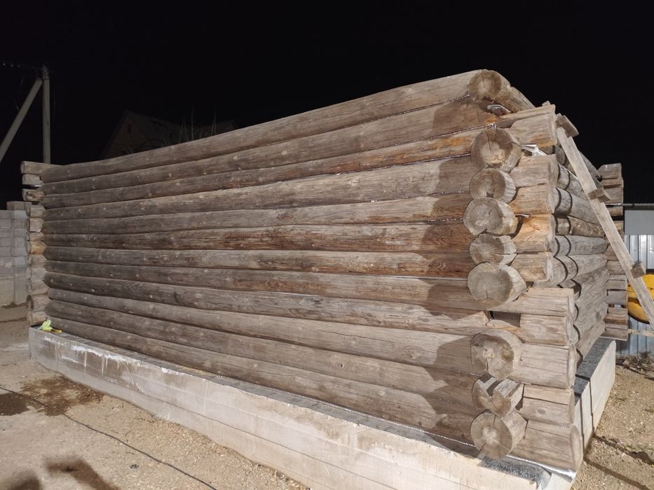 Продам баню из сруба.