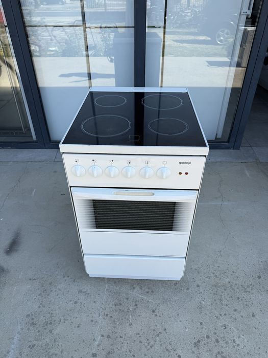 Печка с керамичен плот Gorenje 50 см