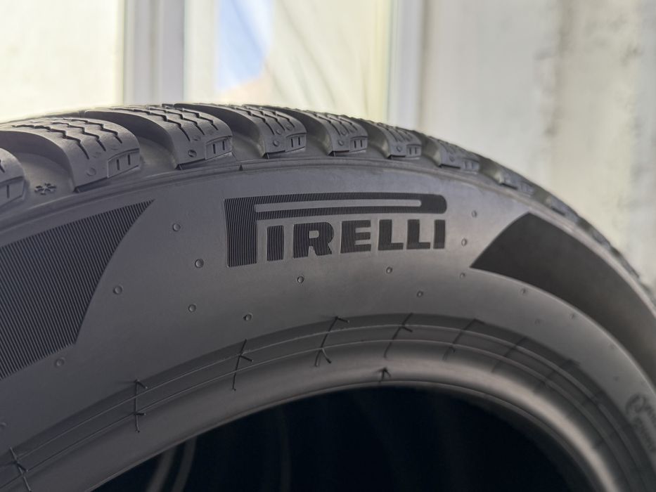 “Dot 24” 235/45/18 Pirelli 4Броя: 400€ 8мм