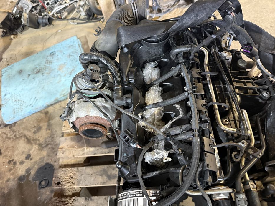 Дигател 1.6 tdi CAY