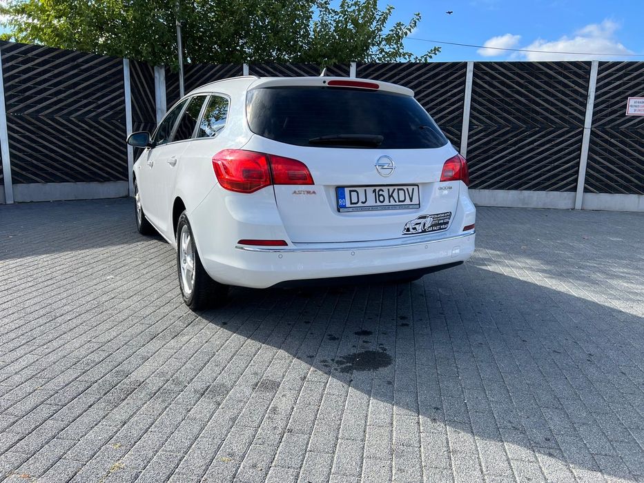 Vand Opel Astra J
