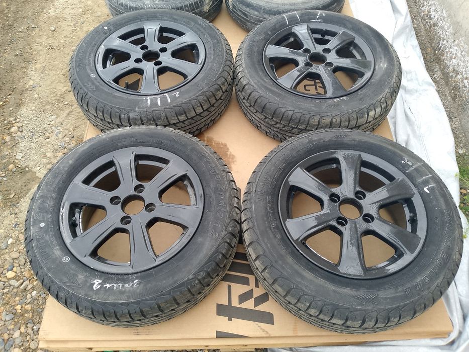 Шины новый продается