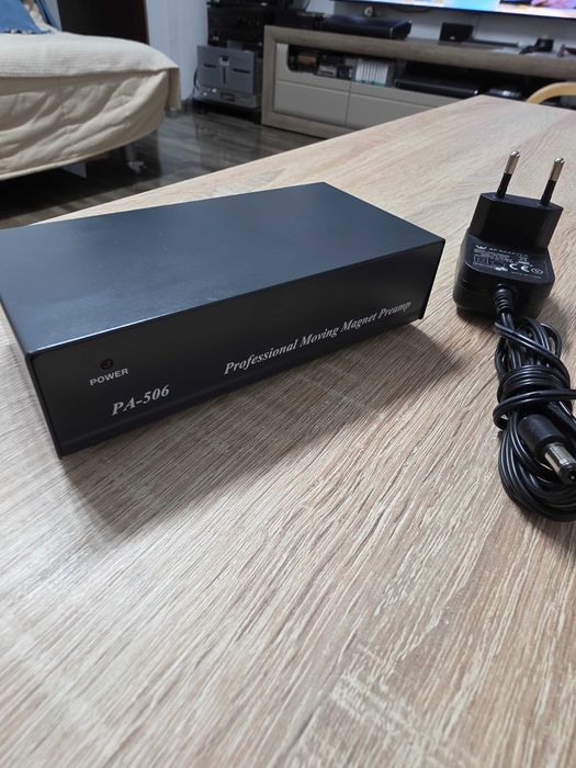 Preamplificator phono Hama PA 506 pentru pick-up, 3000 mA
