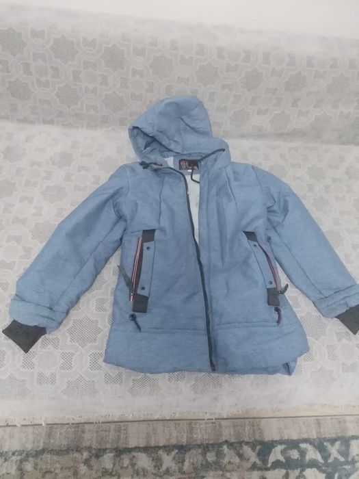 Куртки зимние и весенние