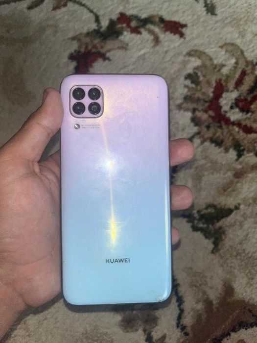 Хуавеи p40 lite в хорошом