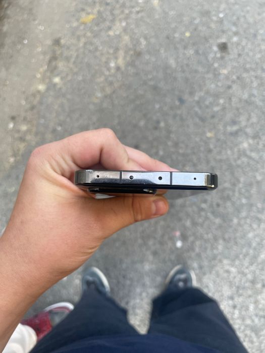 Xiaomi 13 в хорошем состоянии