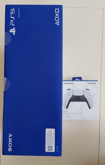 PS5 Playstation 5 CD + допълнителен джойстик