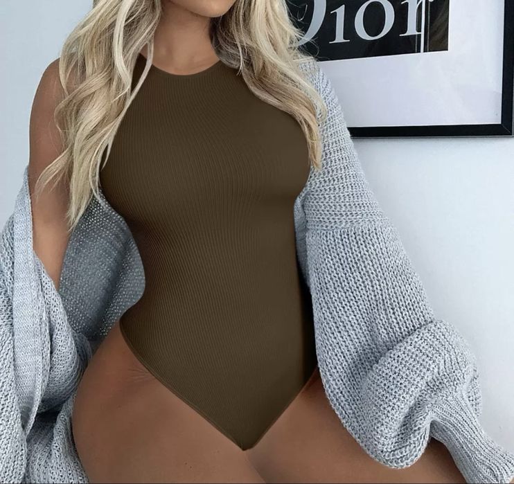 Утягивающее боди